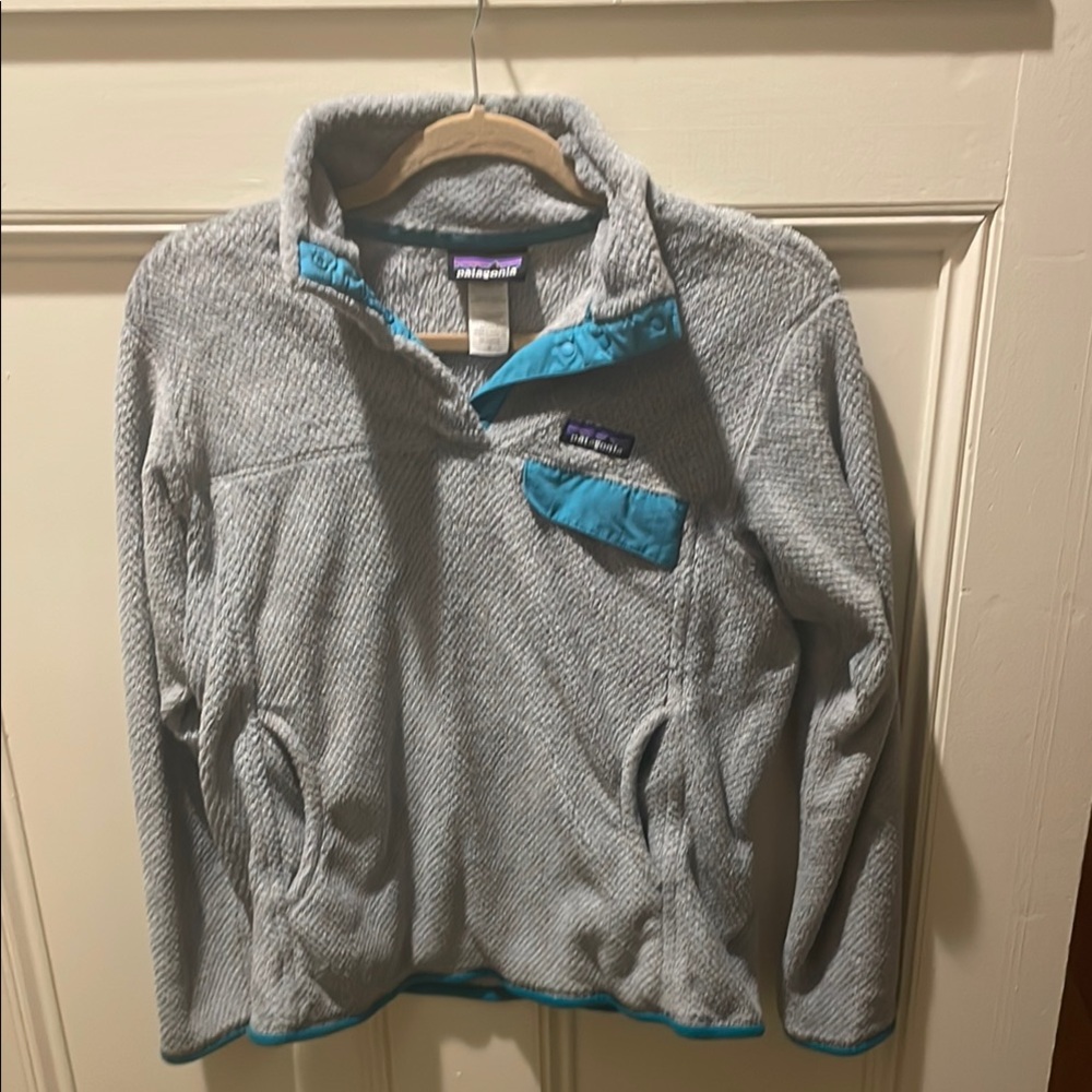 Patagonia Gray and Blue Fleece Jacket with Quarter-Zip
